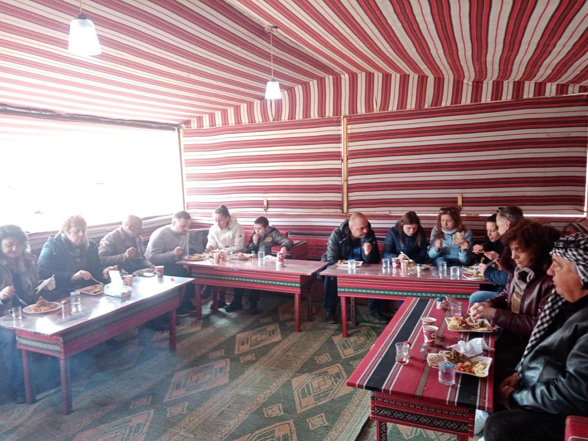 Zarb Desert Camp 瓦迪拉姆 外观 照片