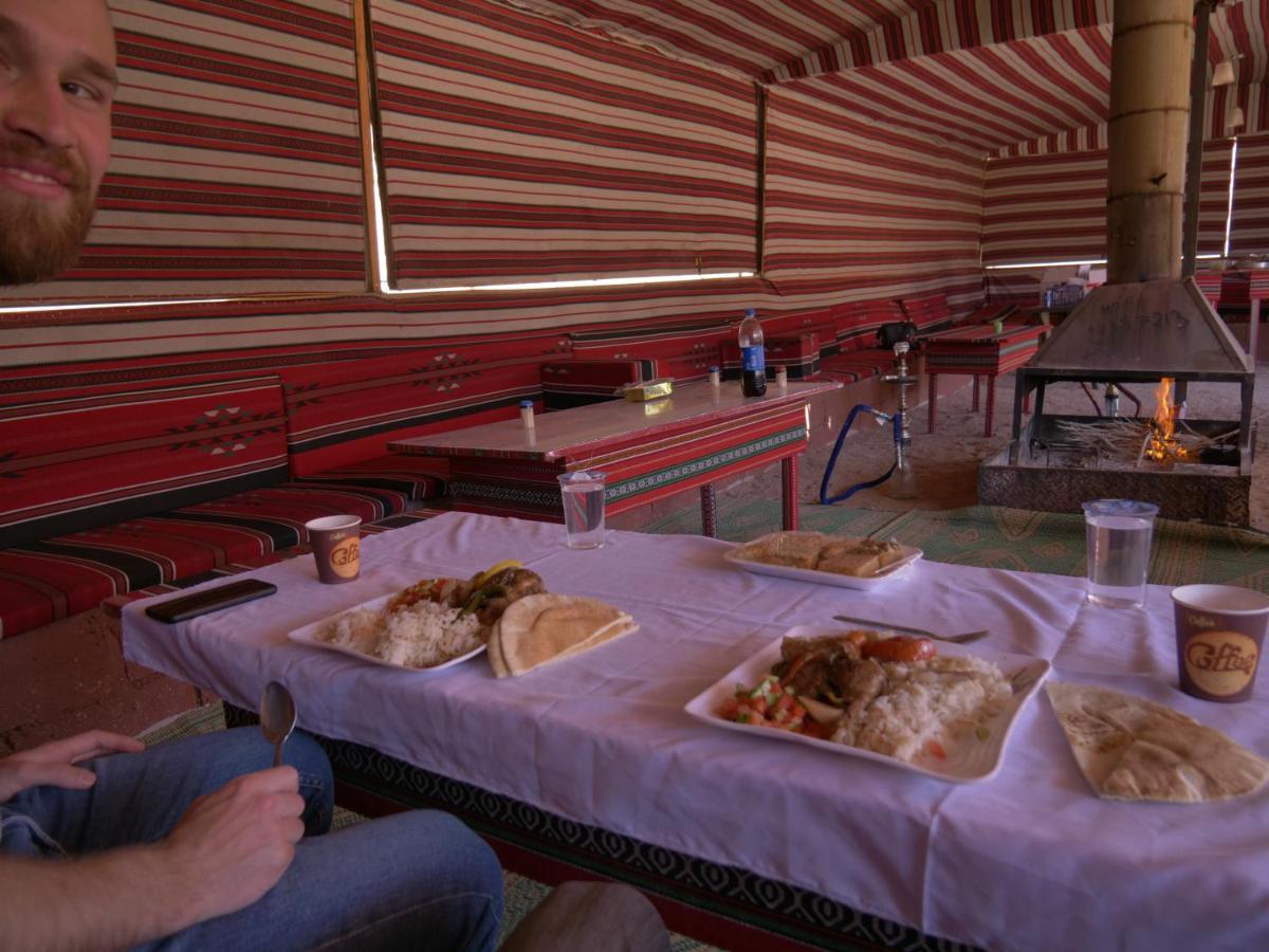 Zarb Desert Camp 瓦迪拉姆 外观 照片
