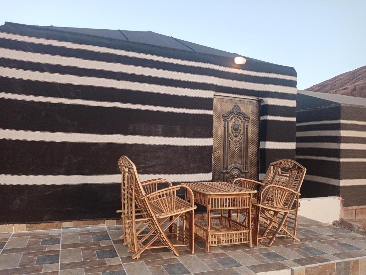Zarb Desert Camp 瓦迪拉姆 外观 照片