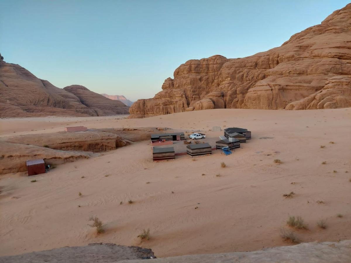 Zarb Desert Camp 瓦迪拉姆 外观 照片